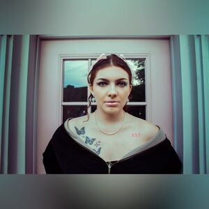 Meet your Posher, Ava